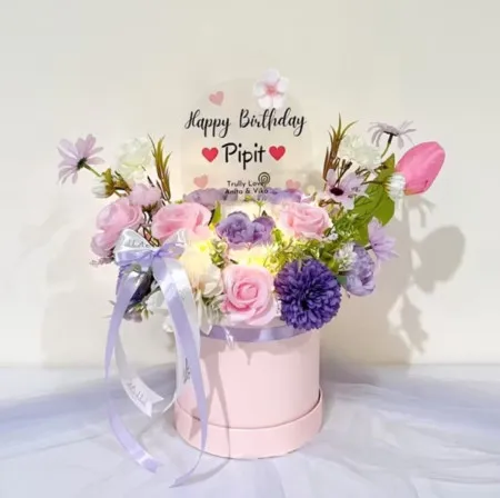 Bloom Box Akrilik Ucapan Ulang Tahun Cinambo